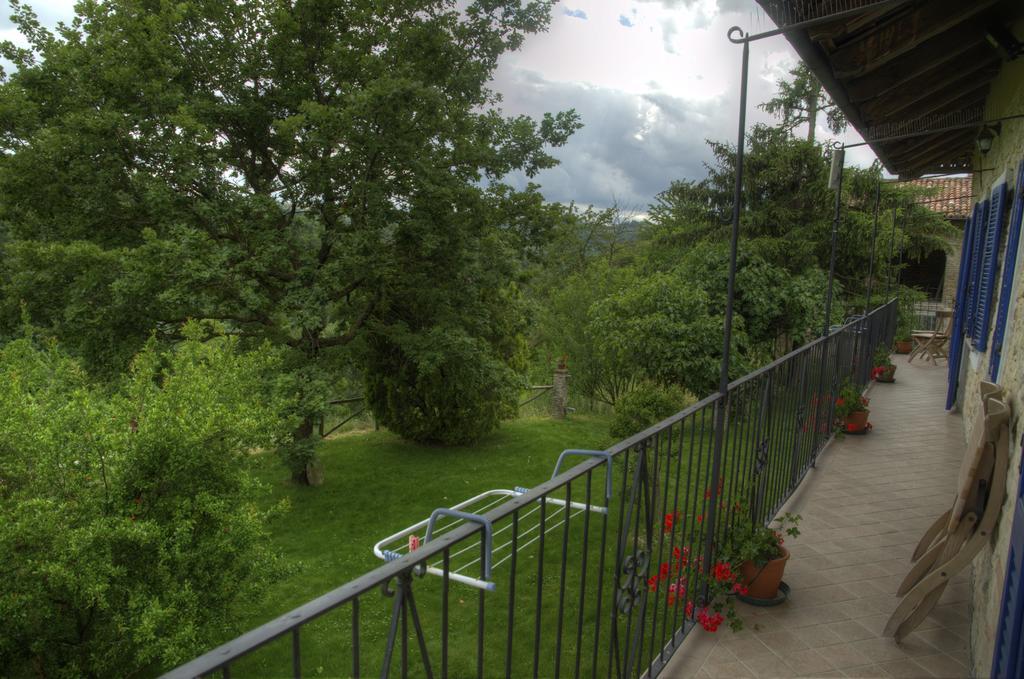 B&B Il Sole Delle Rive Sinio Exterior photo